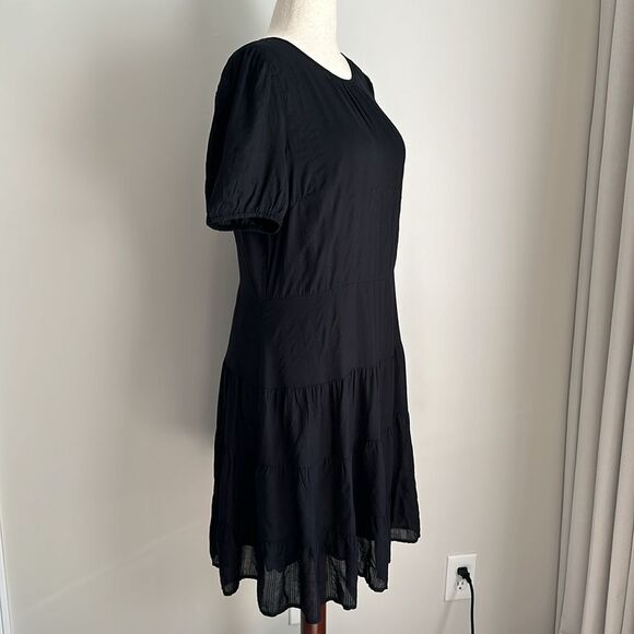 NWT LOFT Women’s Puff Sleeve Fit & Flare Mini Dress with Tiered Skirt Black  12 - Picture 5 of 14
